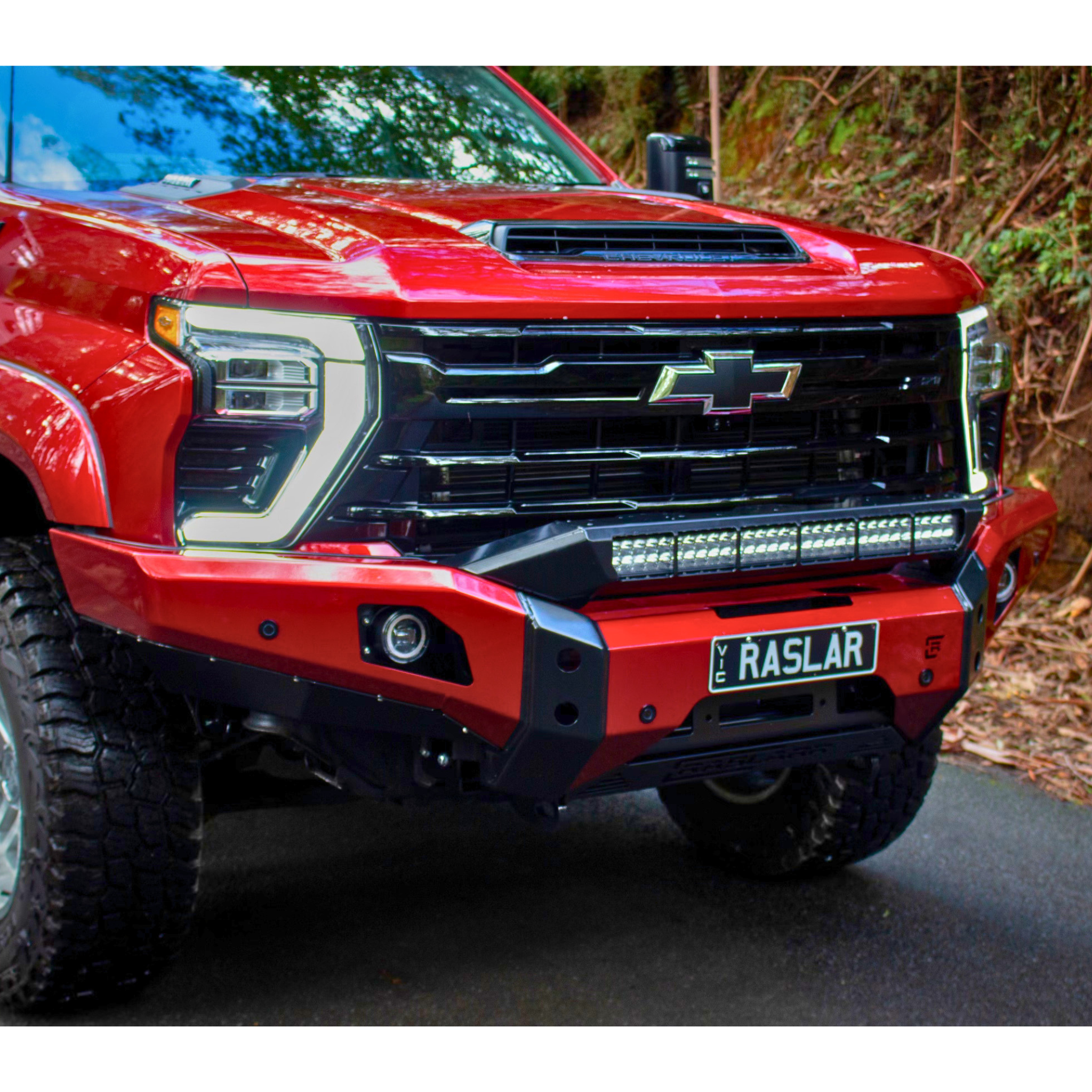 Chevrolet Silverado 2500 & ZR2 Bull Bars