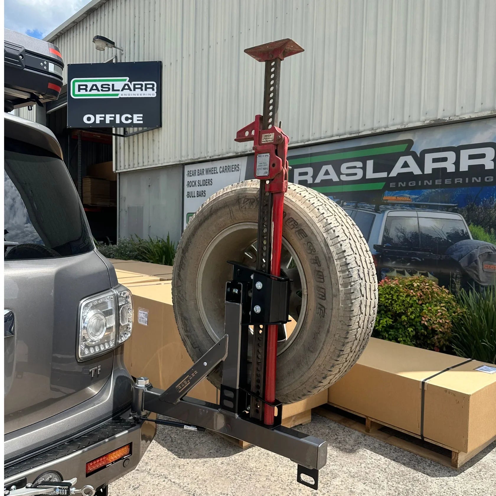 Raslarr Engineering Rear Bar LED Light & High Lift Jack mounting accessories to suit Toyota, Nissan, Ford, Isuzu, Suzuki, GWM, Tank 500