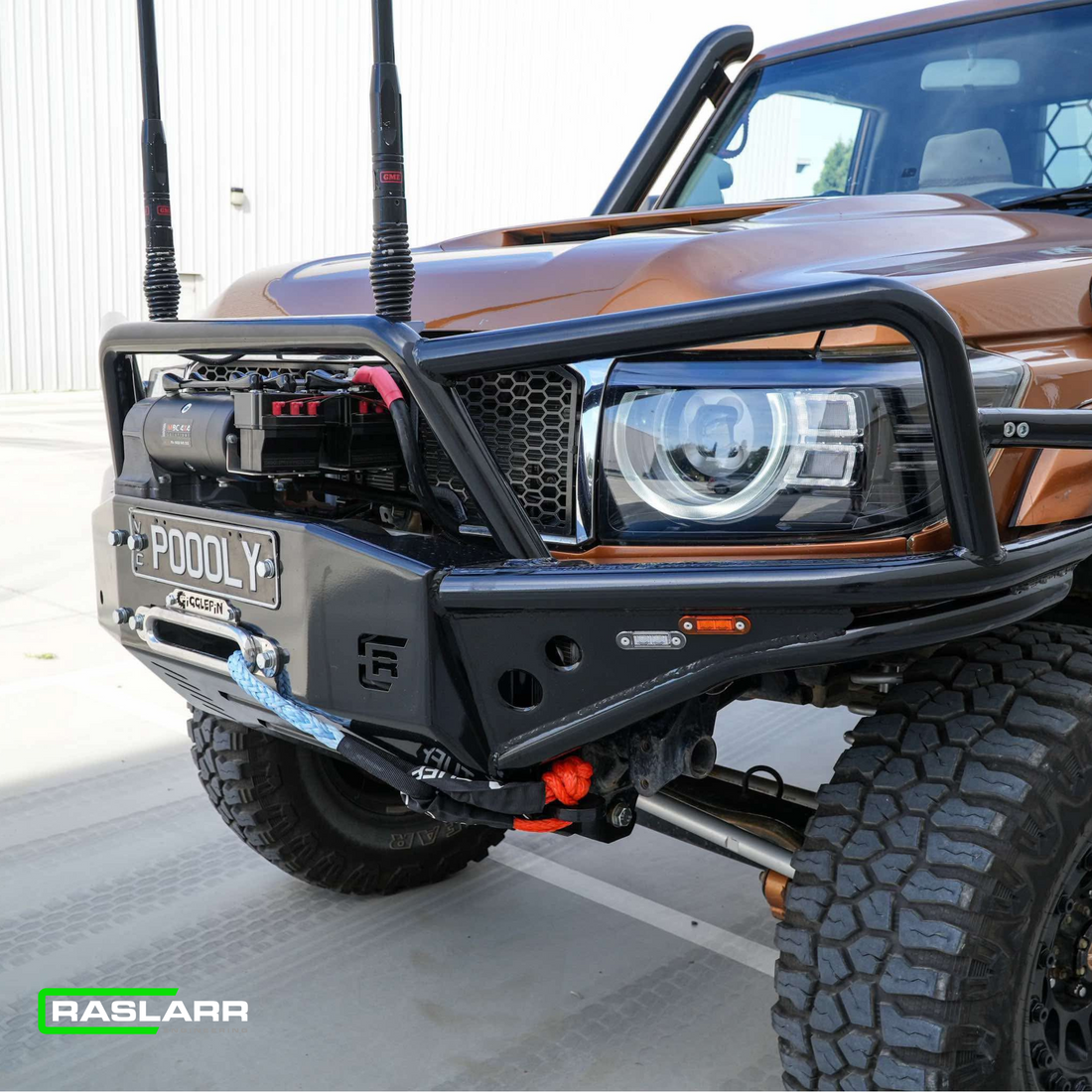 79 Series Dual Cab Toyota Lancruiser Pooly Bull Bar Raslarr 79-series-dual-cab-toyota-lancruiser-pooly-bull-bar-raslarr
